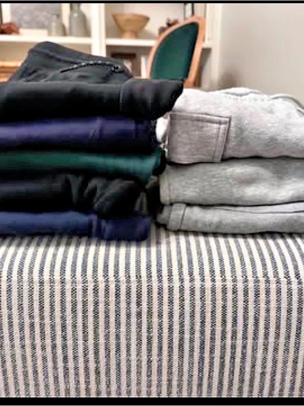 8 pair of Joggers - Youth 8